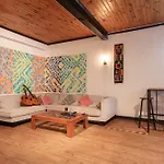 Loef Hostal
